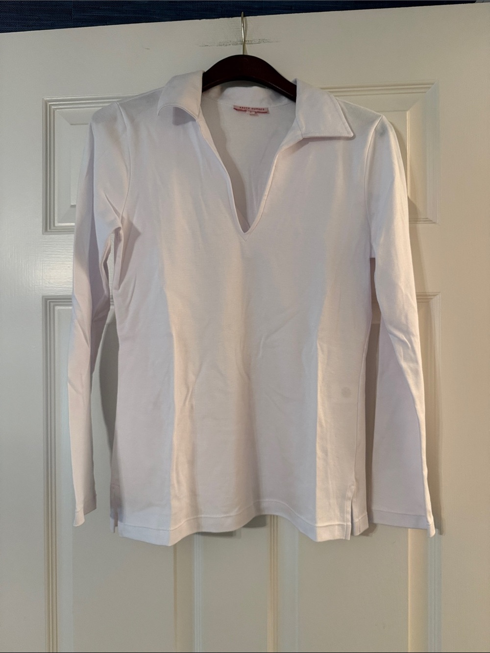 Kayce Hughes v-neck 4